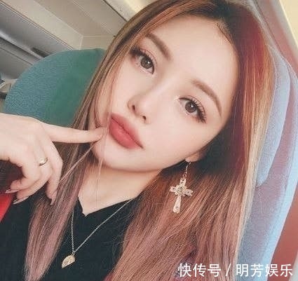 Pony 美妆教主Pony大方坦承整形两次!术后跟粉丝分享“术前VS术后”!