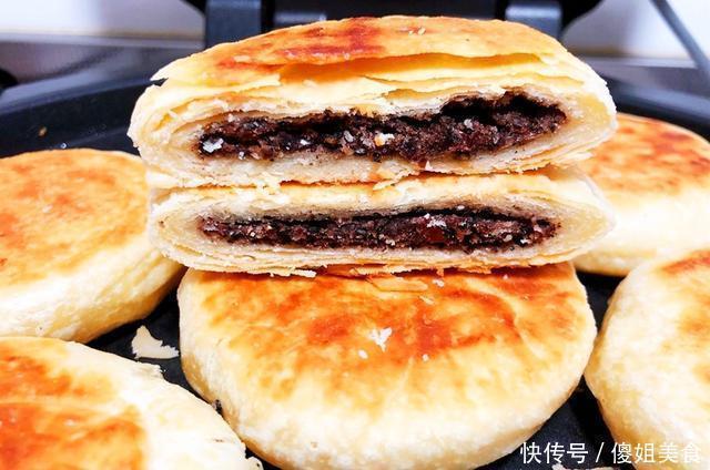  我家红豆从不熬粥喝，加一碗面粉，简单一做，出锅比蛋糕还好吃