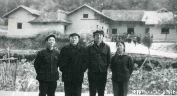 美国|此人是黄埔一期,被特赦后选择去了美国,让美国赔他一万多美金