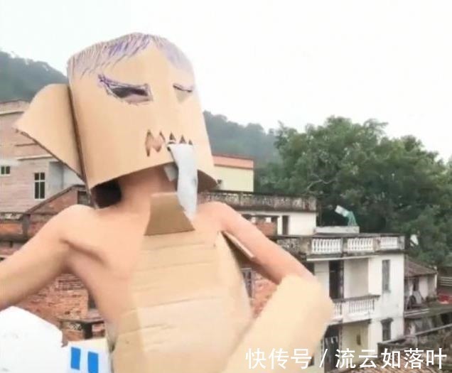 迪迦|拿秋裤当队服、用莲藕当大炮,这群小伙拍摄的迪迦奥特曼创意满满