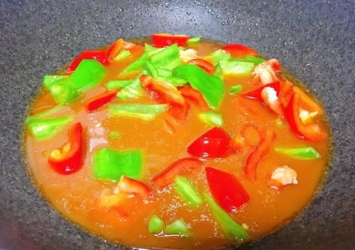 饭店最火的一道菜，在家就能自己做，看着就流口水，实在太香了