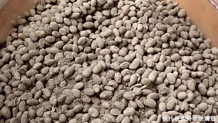 自从学会黄豆这种吃法,我家每年做5斤,酱香扑鼻,做一次能吃1年