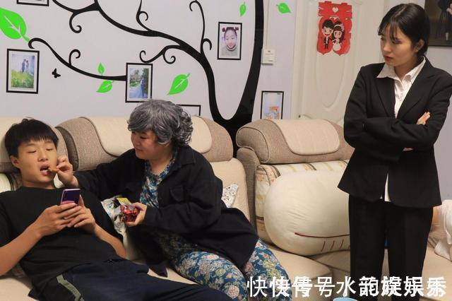 孩子|“比起有出息,宁愿让孩子啃老”,老人的话很扎心,却是父母心声