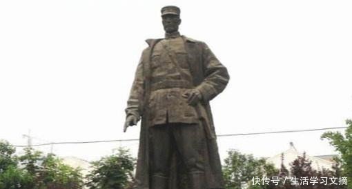 百姓|儿子牺牲3个月后,父亲也战死沙场,为悼念他,全国降半旗三天