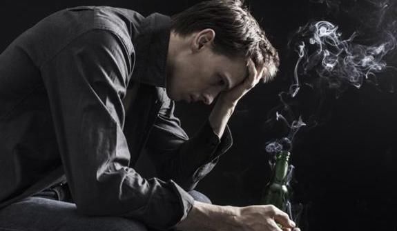 无论烟瘾多大,3种烟都别再抽!说出原因后,老烟民:悔不当初