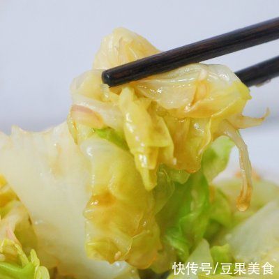 减脂菜|好吃的包菜这么吃，可以吃一个，是不是很有食欲呀