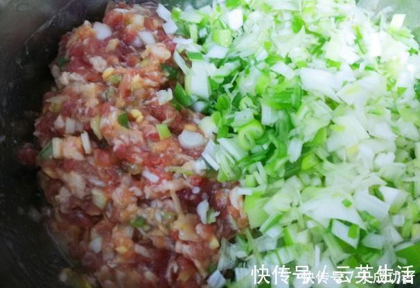 又白又香的包子怎么做?不能只加酵母粉,多加3样,比买的都好吃