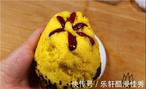 雪梨块|把梨切成小块，淋2个鸡蛋，教你从没吃过新做法，比面包简单好吃