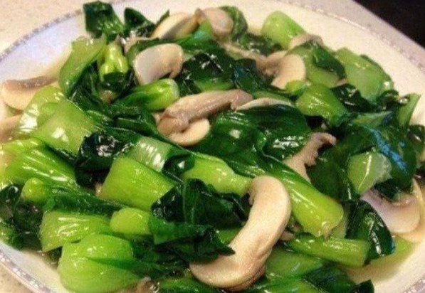 营养价值|多给家人吃养生菜，营养价值高，鲜嫩爽口，补水护肤降血压