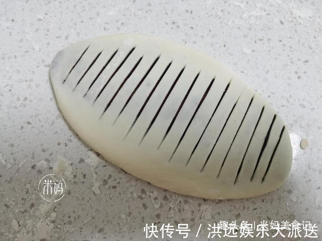豆沙馅|我家面粉从不蒸馒头,试试这做法,1次做8个,出锅瞬间扫光,赞
