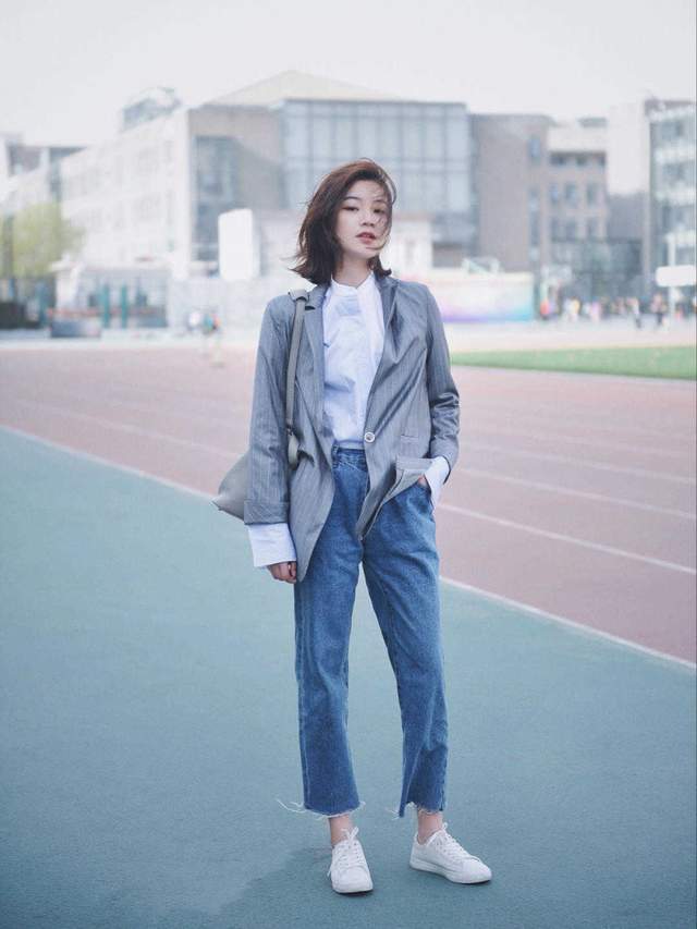 即视感|西服里面穿什么?建议学这4套搭配方法,随便一穿都很高级又好看