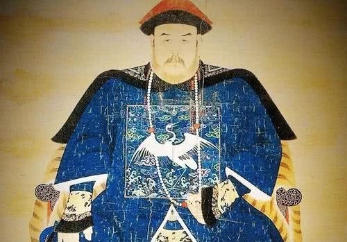 年羹尧|雍正与年羹尧、隆科多的关系,就如情侣般,爱时甜言蜜语,不爱时就是仇家