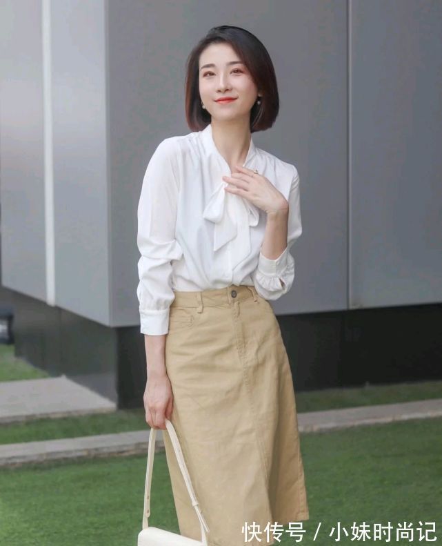 卡其色|上班的女孩该怎么打扮呢?简约穿搭就很有气场,干练又有女人味