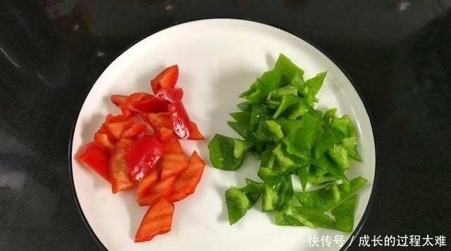 节后这两种素菜一起炒，比肉菜受欢迎，清爽开胃解油腻，简单好吃