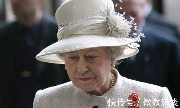 兰开斯特|伊丽莎白女王的胸针都藏着什么神秘故事!