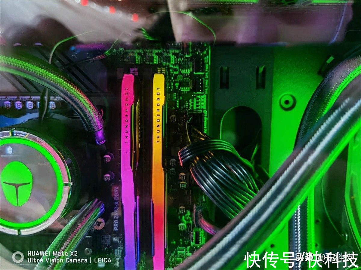 水冷|雷神发布黑武士4+水冷台式机：顶配i9-12900K＋RTX 3090 32999元