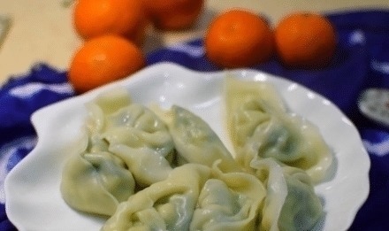 调韭菜馅儿，调料不懂别乱放，只需2种料，饺子鲜香入味，超好吃