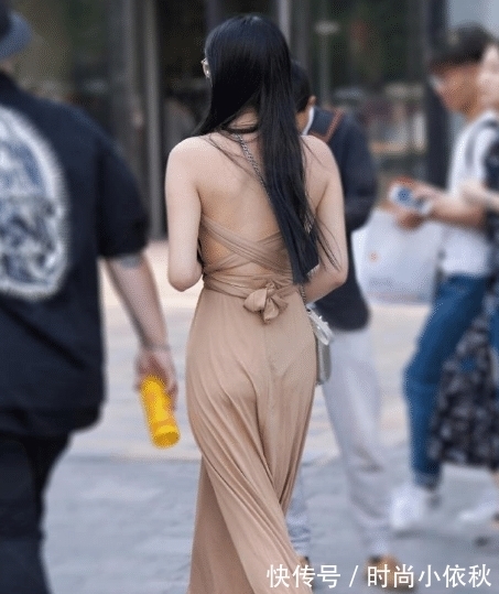 连衣裙 棕色无袖连衣裙,贴身舒适,尽显仙女的气质