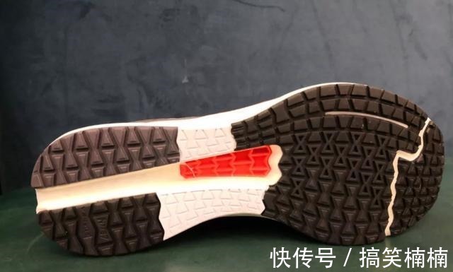 跑鞋 目前性价比超高的3款跑鞋,软弹缓震,入门级首选!