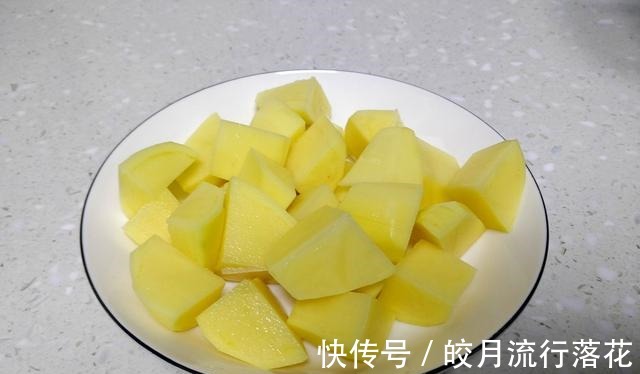 美味|美味好吃的(土豆焖鸭)!