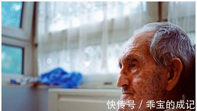 睡眠|经常失眠睡不着,1味好药放枕边,静心安神,和失眠说“再见”