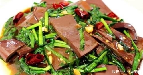 润肠通便补血解毒快手家常菜,韭菜炒鸭血,简单省事但健康不打折