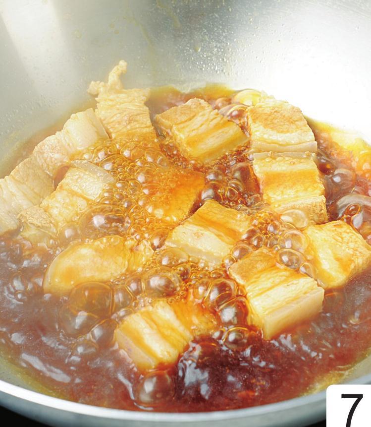 想要做好吃的红烧肉,还是得放入凉水,厨房小白也能百分百成功