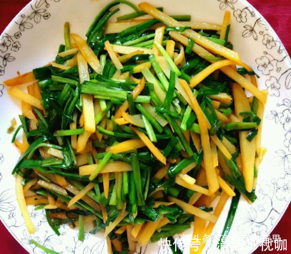 小馋猫|韭菜和它是天生一对，每天一盘，刮油洗肠，隔夜拉臭便，体重降了