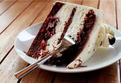 世卫组织|每年致死50万人！“健康杀手”反式脂肪，常藏在这9类食物里