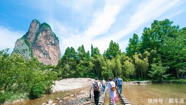 九寨沟|可媲美九寨沟！一湾碧水，一片竹筏，探寻浙江楠溪江的诗情画意