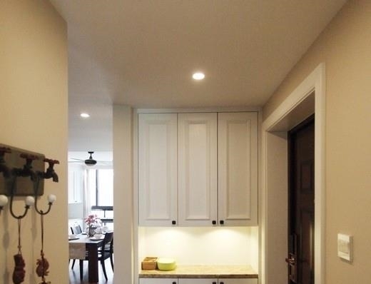 色调|160平大户型美式风装修,衣帽间在客厅中!这种设计巧妙不?