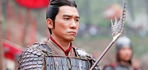 司马懿|司马懿一眼识破空城计，为何还是选择撤军？如今才知他大智若愚