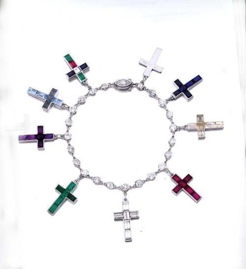 光泽|辛普森夫人的珠宝欣赏,这条珍珠项链,形状几乎完美,光泽亮丽