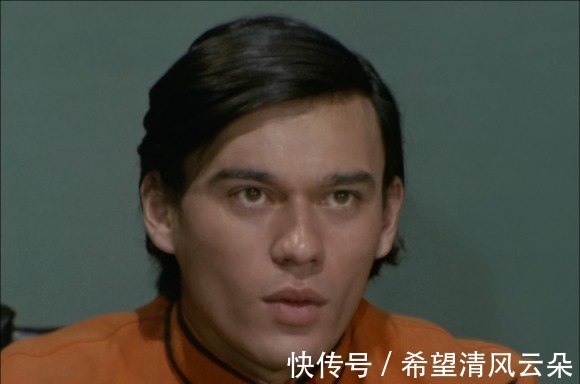 乡秀树|乡队员在和杰克的搏斗中死了，如何看待奥特曼人间体的混乱关系
