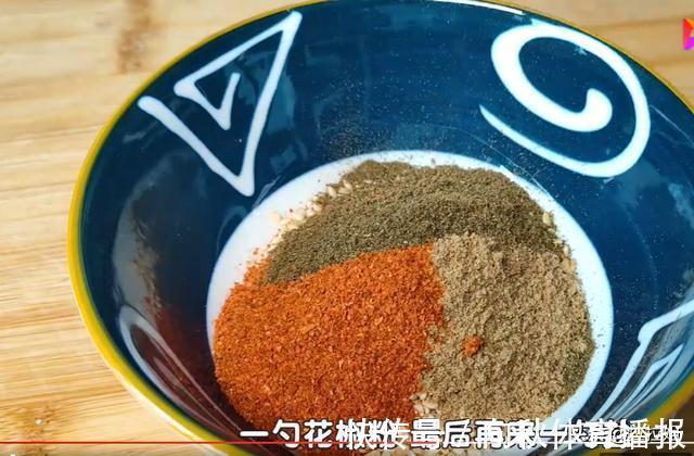 麻辣|怪味花生不用出去买了，手把手教您在家做，麻辣香酥，咸甜可口