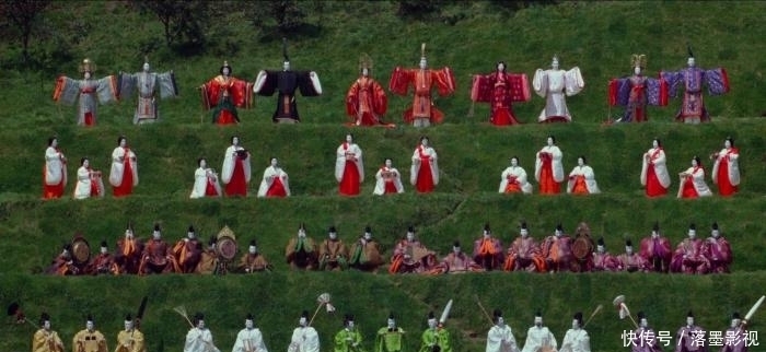 展示|《梦》透过深邃唯美的梦境,展示没有梦的世界,竟都是空洞无物?