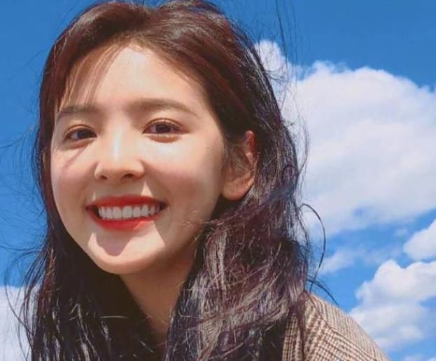 生下来就是“校花脸”的女生,普遍有4个“特性”,难怪吸引异性!