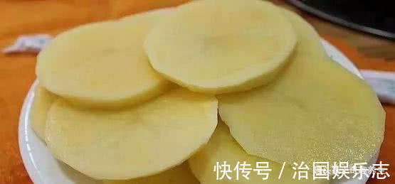 苹果|女性可每天早上空腹吃此物,皮肤更细腻,轻松甩掉肚腩,早知早好