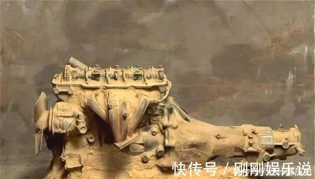 香花与毒草!冷军这幅画卖了860万,放大10倍,网友:这不是画,越看越可怕