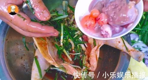 一整只鸡放进电饭煲，不放水不放油，出锅以后比烤鸡还好吃