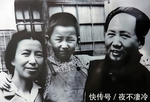 毛主席|江青“毛体”书法引网络争议,笔墨行云流水,却被批评空有其表