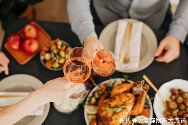 它是进补第一肉、第一菜、第一果……补虚祛寒！手脚冰凉的人要多吃