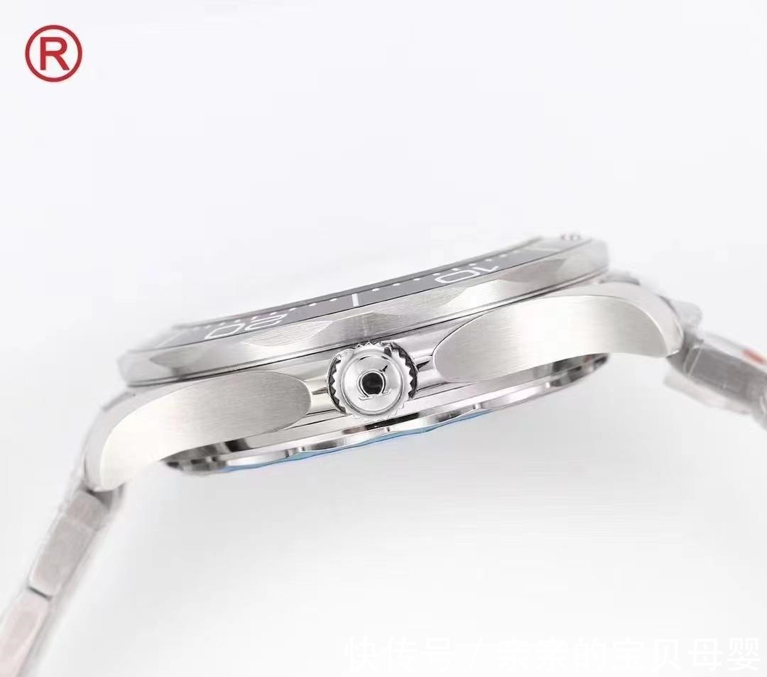 腕表 OR厂欧米茄海马300熊猫色品质值得入手吗!