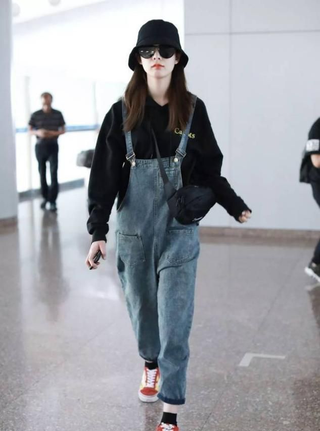 牛仔外套|我想穿帽衫, 还不想像假小子! 这种7种穿法不仅优雅, 还能显气场