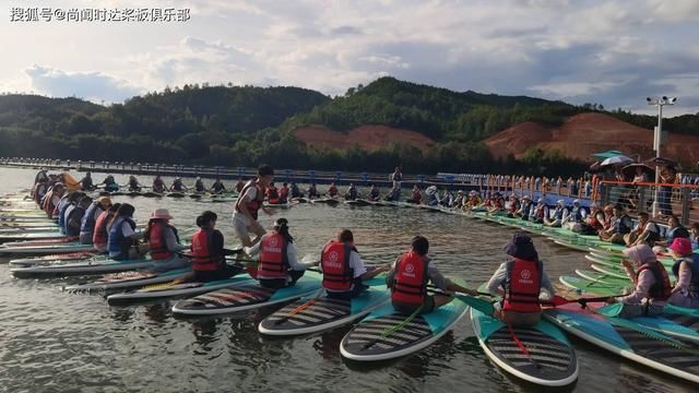 红石峡|江西赣州上犹南湖国际垂钓中心，桨板攻略，一日游推荐