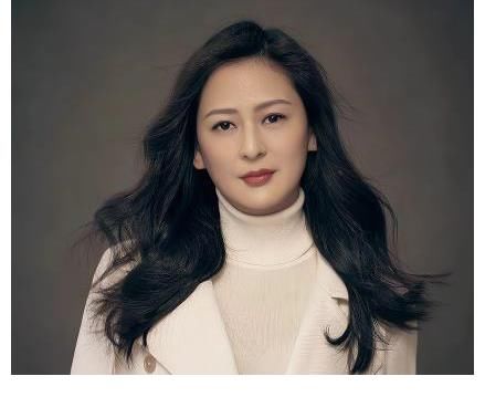 制片人|如何评价《非诚勿扰》的嘉宾黄澜？