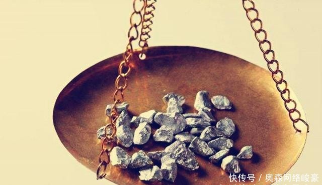 为何古人在客栈吃完饭放下银子就走,店小二也从来不数银子?