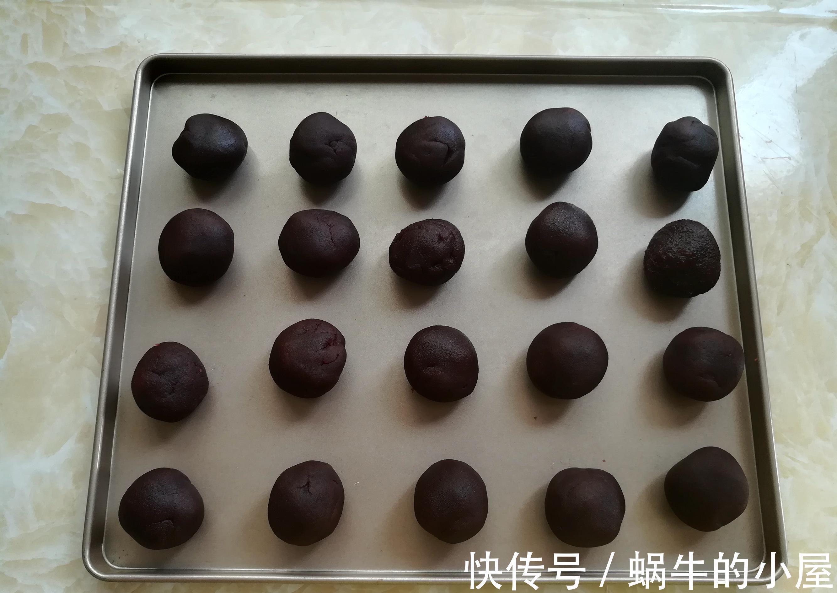 冰皮|月饼最简单的做法,不用蒸不用烤,10分钟做20个,真省事