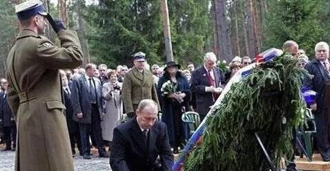 卡廷|卡廷惨案事件真相,苏联集体杀害2.2万波兰军