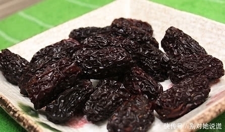 黑枣性温|女人“大姨妈”走后，这6种食物吃的越多，卵巢毒素排的越干净